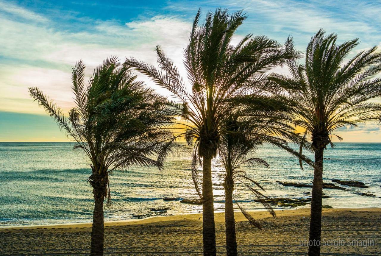 Iris Nº 131 Benalmadena Leilighet Eksteriør bilde